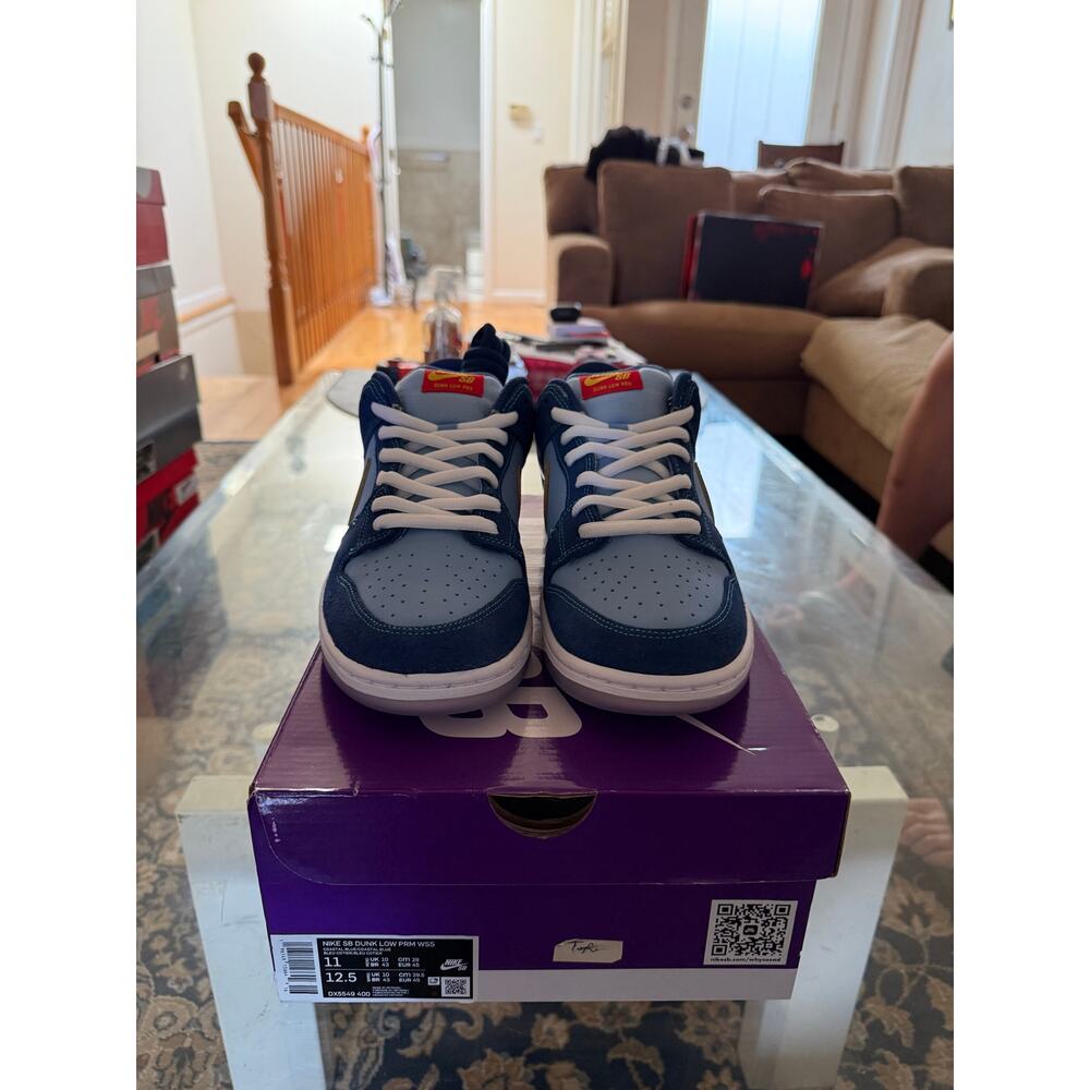 Nike SB Dunk Low Why So Sad? Size 11 DX5549-400 - Picture 2 of 4